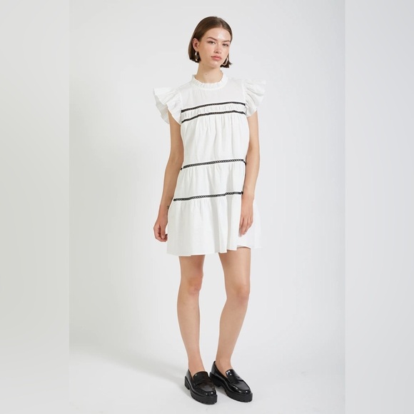 En Saison Aliza Tiered Babydoll Mini Dress in White Size Small NWT - Picture 1 of 8